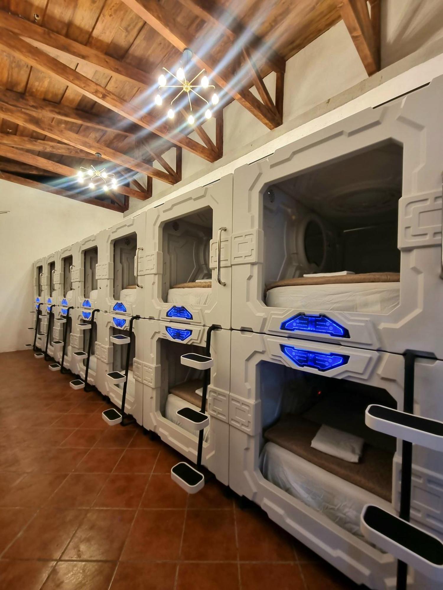 Central Hostel San Sebastian Antigua Kültér fotó